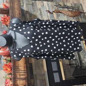 NWT MAURICES BLOUSE